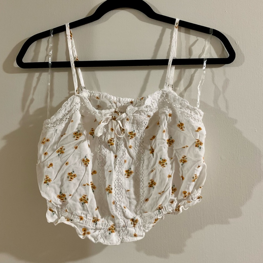 Aeropostale Sunflower Crop Top!!
